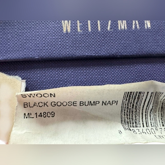 Stuart Weitzman NWT Black Textured High Heels Size 5M - Picture 9 of 9